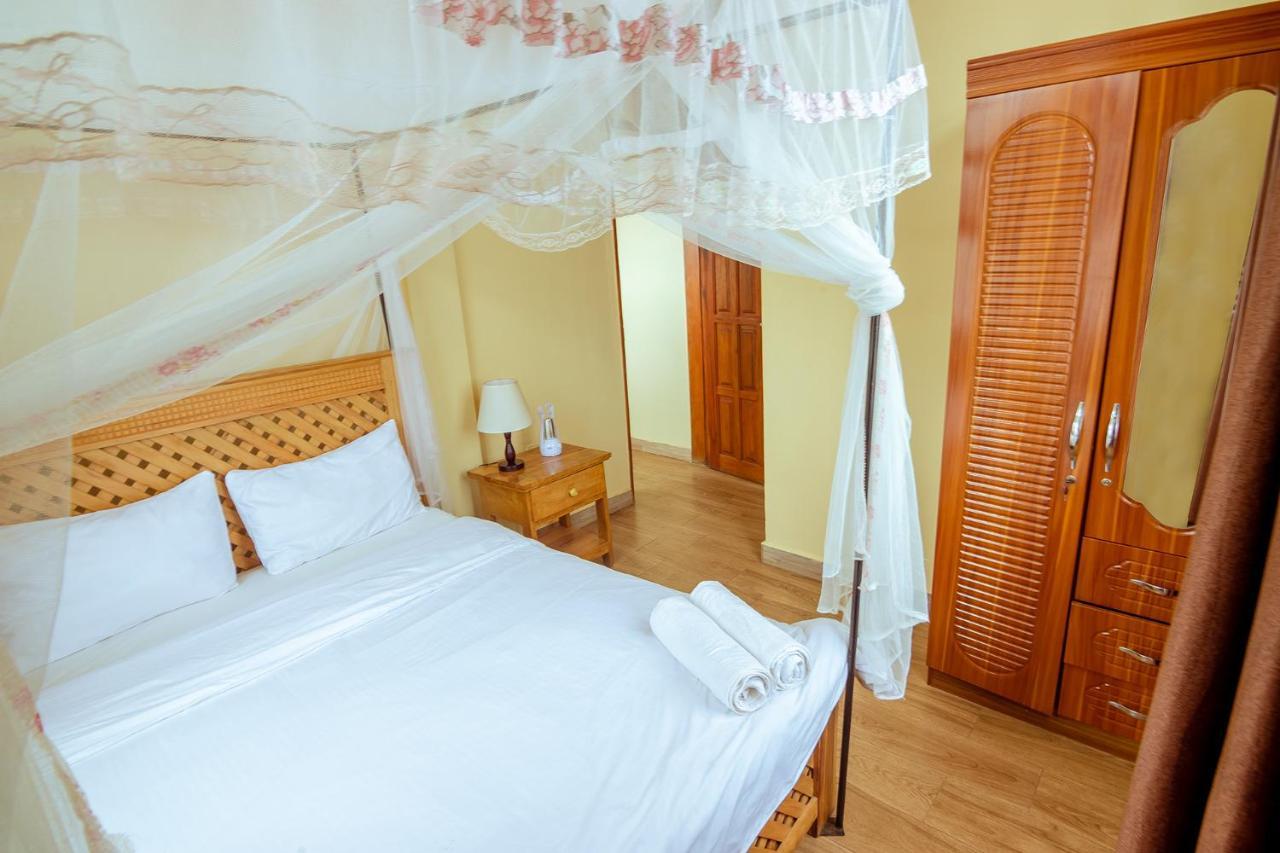 Rayan Apartments & Safaris Аруша Экстерьер фото