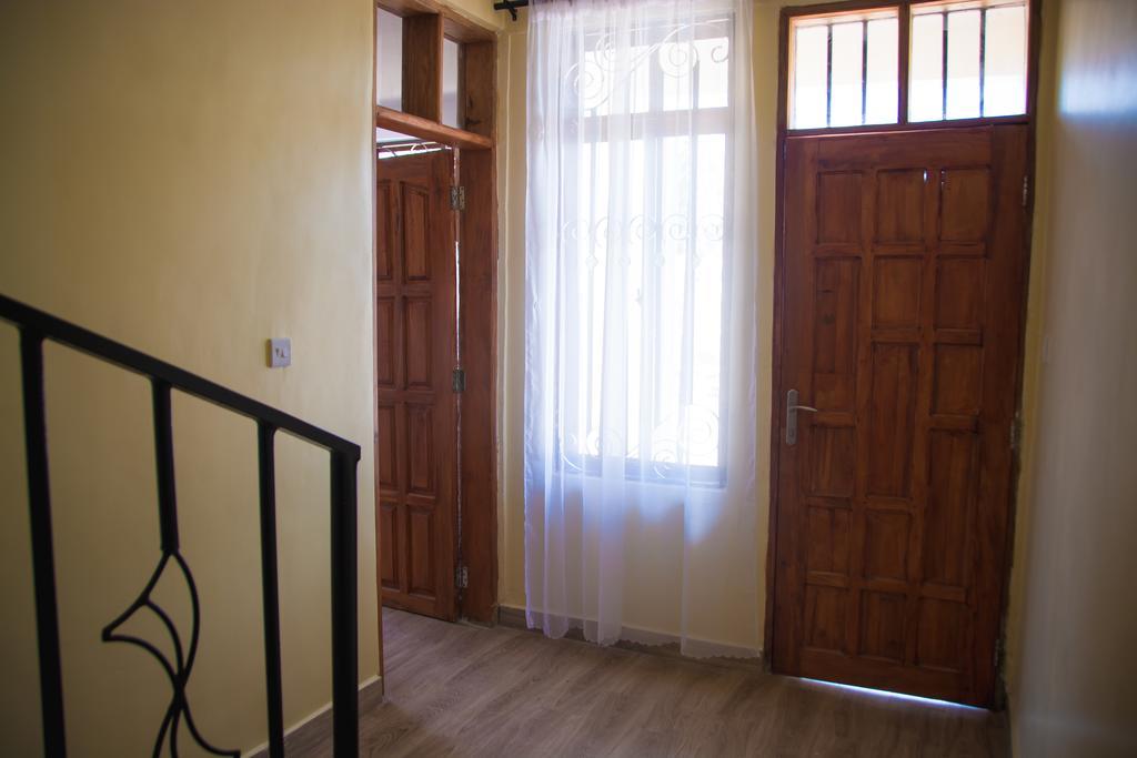 Rayan Apartments & Safaris Аруша Экстерьер фото